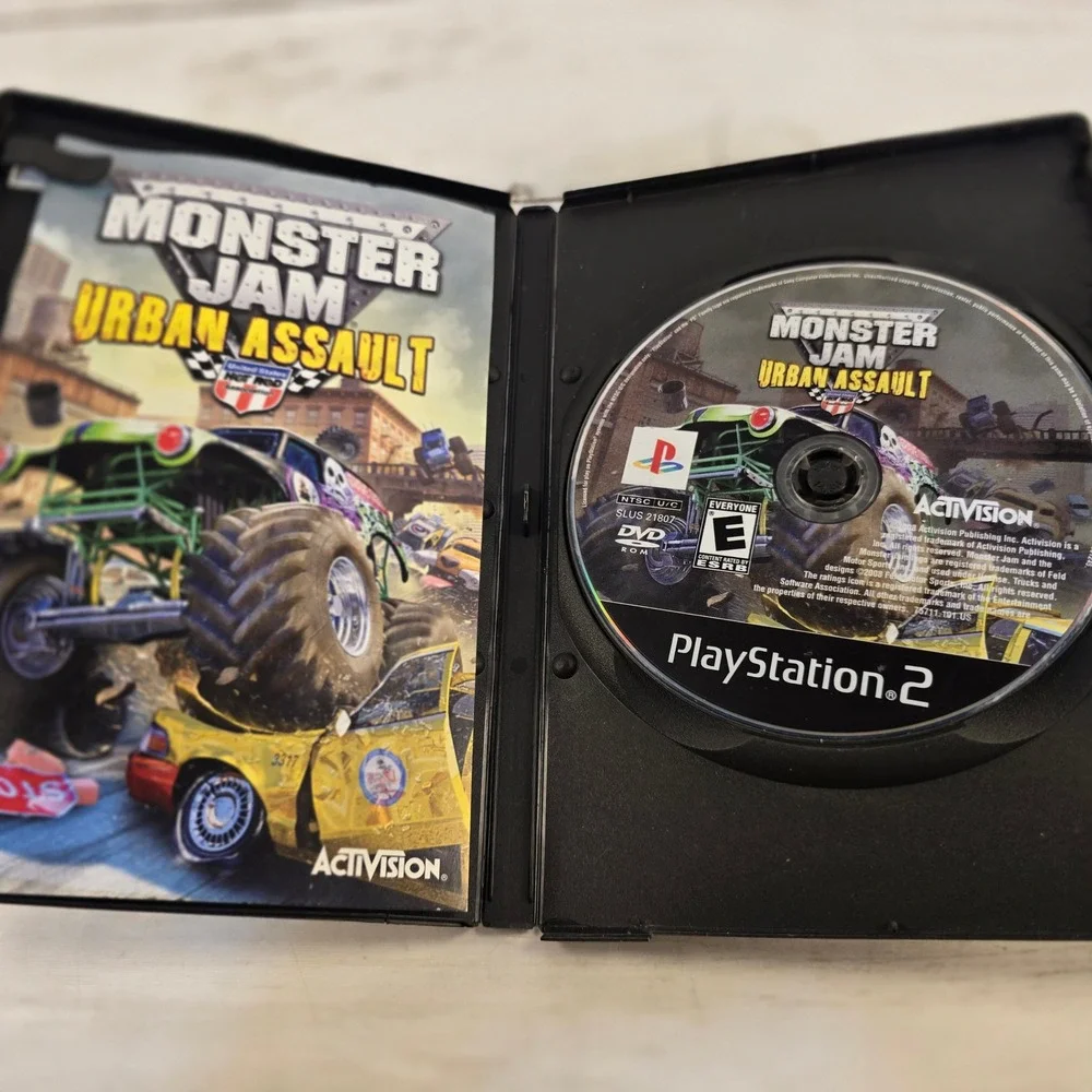 Monster Jam Urban Assault Sony PlayStation 2 PS2 Game Activision 2008 CIB